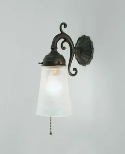 Berliner Messingleuchten Antike Wandlampe Messing Glas Zugschalter E27 T:17 cm< Wohnzimmerlampen|Metall Lampen