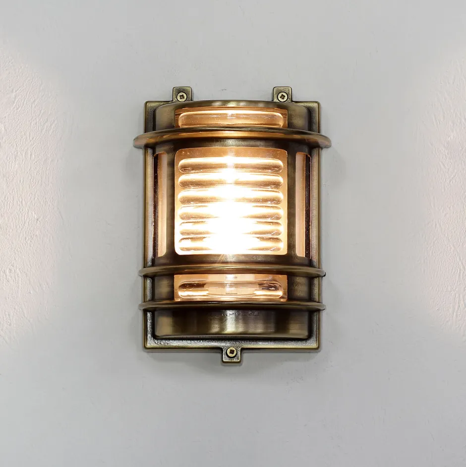 Lido Außenwandleuchte aus Messing Antik halbrund GRACIA< Metall Lampen|Messinglampen