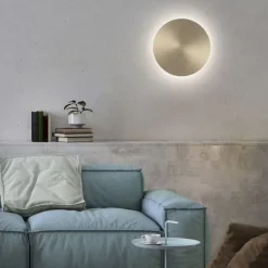 Paul Neuhaus Dimmbare LED Akku Wandlampe Fernbedienung in Messing< Flurlampen|Wohnzimmerlampen