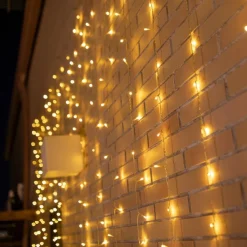 Außenlichterketten|Dekolampen Außen*Newgarden LED Außenlichterkette IP44 6 x 3 m 2700 K Stecker Kabel