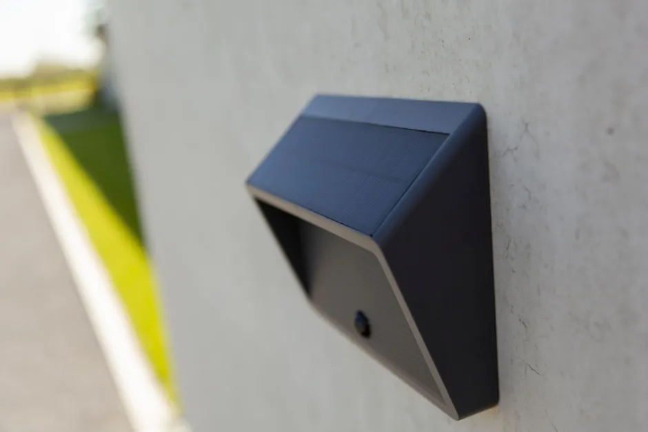 Solarleuchten|Led Außenleuchten*Eco-Light LED Solar Außenwandlampe Bewegungsmelder IP44 900 lm