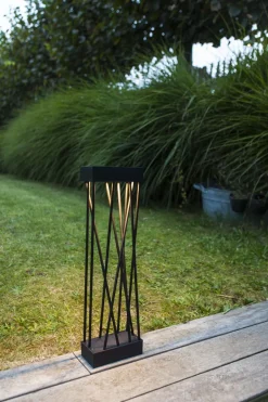 Metall Lampen|Wegeleuchten*Eco-Light LED Solar Erdspießstrahler Schwarz Metall H:60 cm IP54