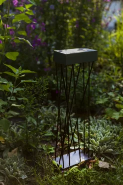 Metall Lampen|Wegeleuchten*Eco-Light LED Solar Erdspießstrahler Schwarz Metall H:60 cm IP54