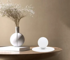 Wohnzimmerlampen|Metall Lampen*Belis Nachttischleuchte Glaskugel blendarm E27 15 cm in Weiß