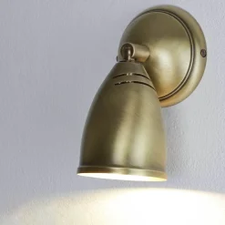 Spots|Wandleuchten*Giovanni Battista Rustikale Deckenleuchte