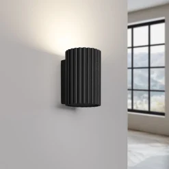 Flurlampen|Wohnzimmerlampen*Sollux Schwarze Wandlampe klein 10 cm hoch GU10 aus Aluminium Modern