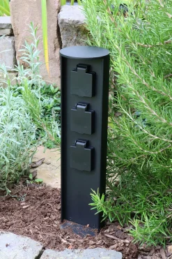 Eco-Light Steckdosensäule drei Steckdosen Aluminium IP44 40 cm< Metall Lampen