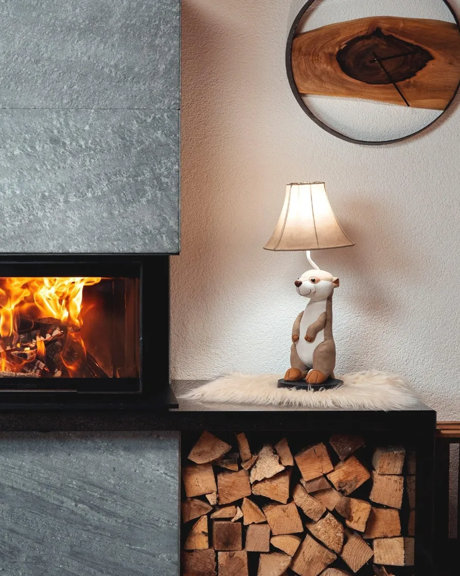 Happy Lamps Tischleuchte Kinderzimmer 58 cm hoch Erdmännchen LED<Kinder Wohnzimmerlampen|Kinderzimmerlampen