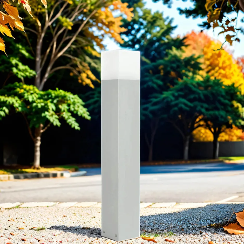 Metall Lampen|Wegeleuchten*SU-MA Vielseitige Gartenlampe in Silber 70 cm