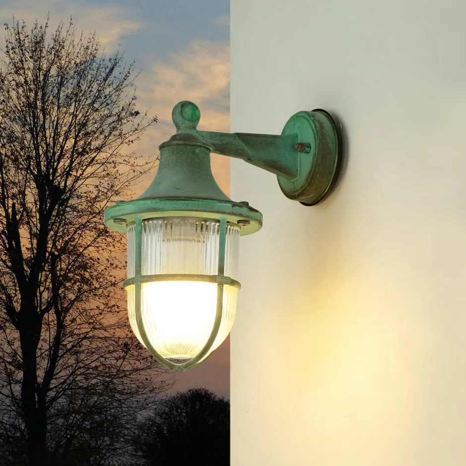 Lido Wandlampe außen E27 IP64 Grün antik Glas Echt-Messing< Außenwandleuchten|Rustikale Lampen