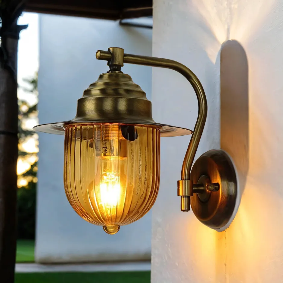 Lido Wandlampe Außen Messing Riffelglas Maritim Hof< Rustikale Lampen|Metall Lampen