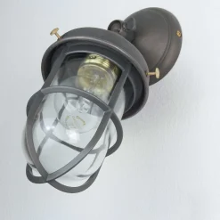 Lampen Aus Aller Welt|Rustikale Lampen*Giovanni Battista Wandleuchte Außen aus Echt-Messing in Bronze