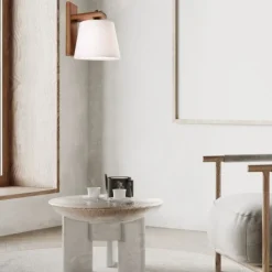 Lamkur Wohnliche Wandleuchte BEVERELY in Braun Flur< Wandleuchten|Moderne Lampen